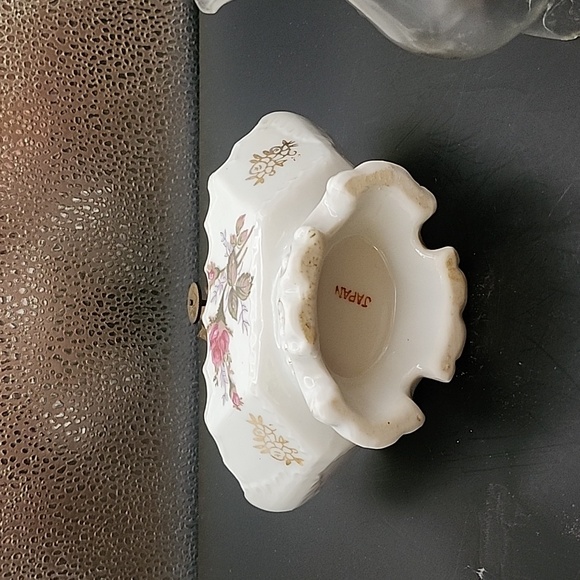 Vintage Mini Oil Lamp Made in Japan - Picture 8 of 11